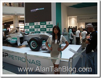 F1 car display2